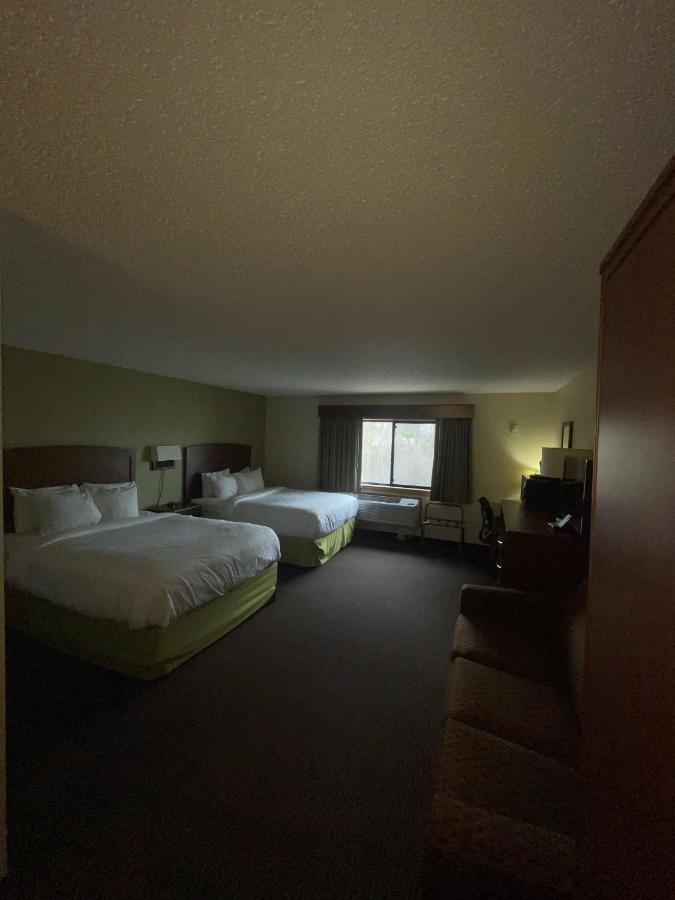 Cobblestone Hotel & Suites - Wisconsin Rapids Kültér fotó