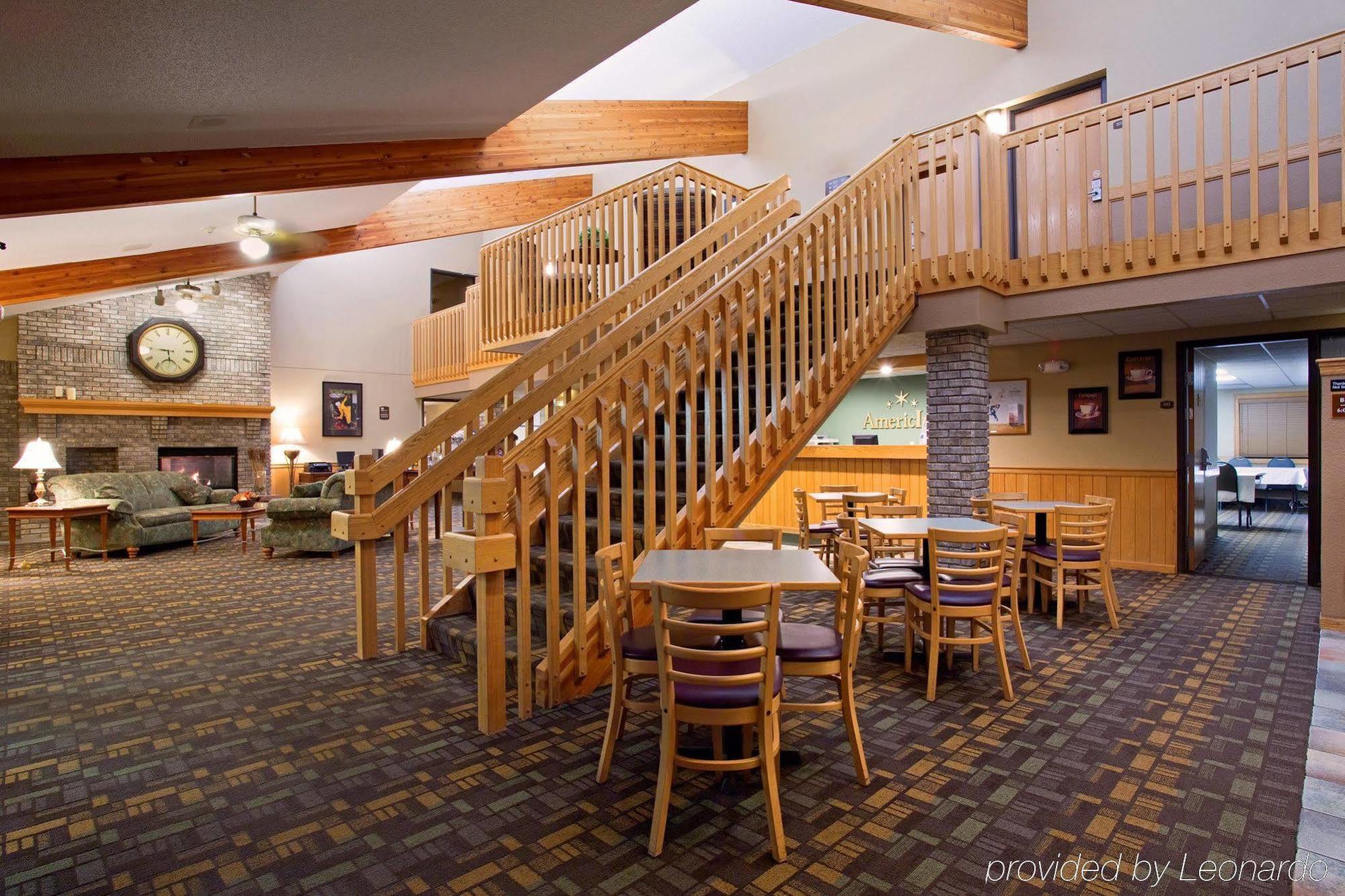 Cobblestone Hotel & Suites - Wisconsin Rapids Kültér fotó